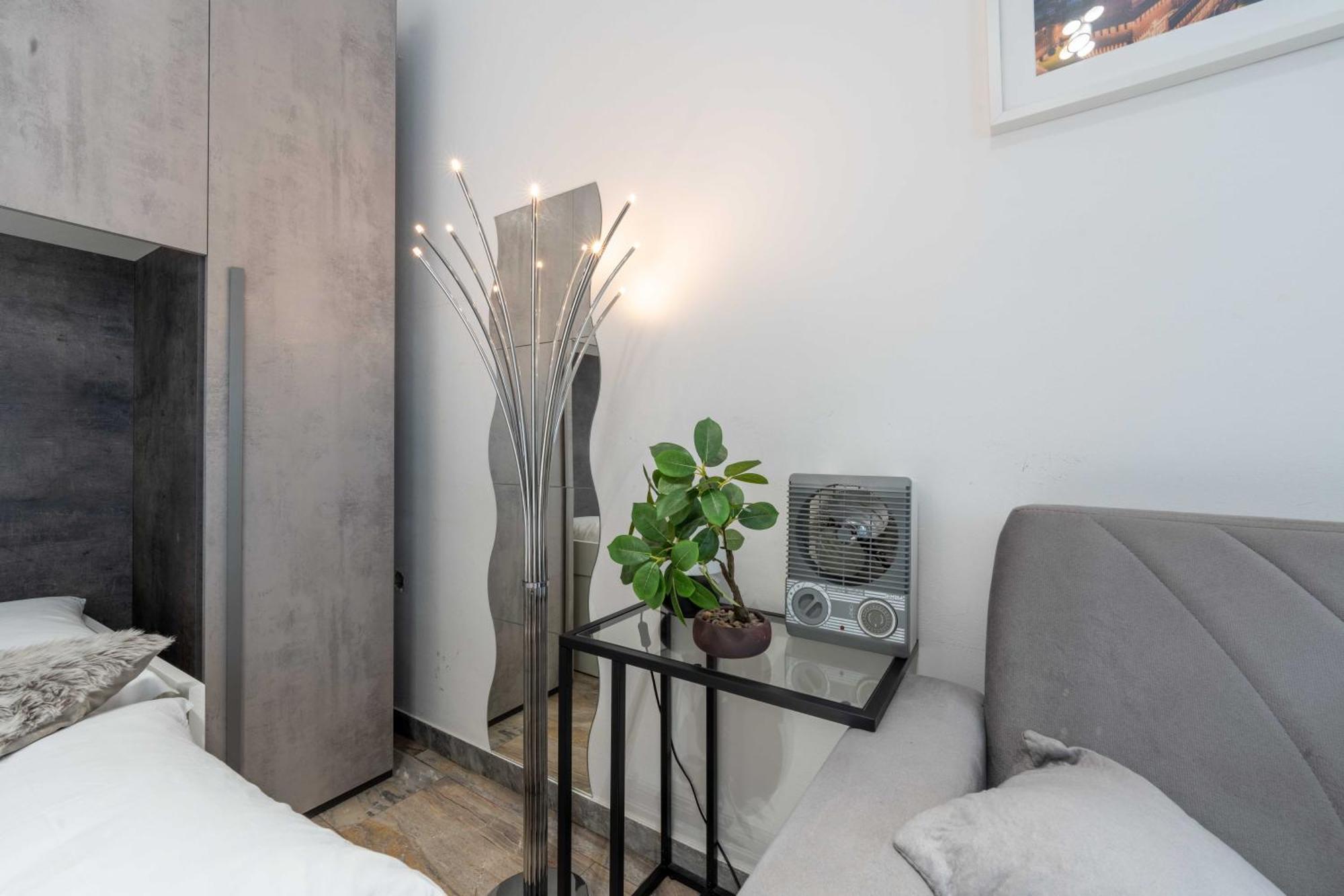 Suite 12 Milano Centro Parking Free المظهر الخارجي الصورة
