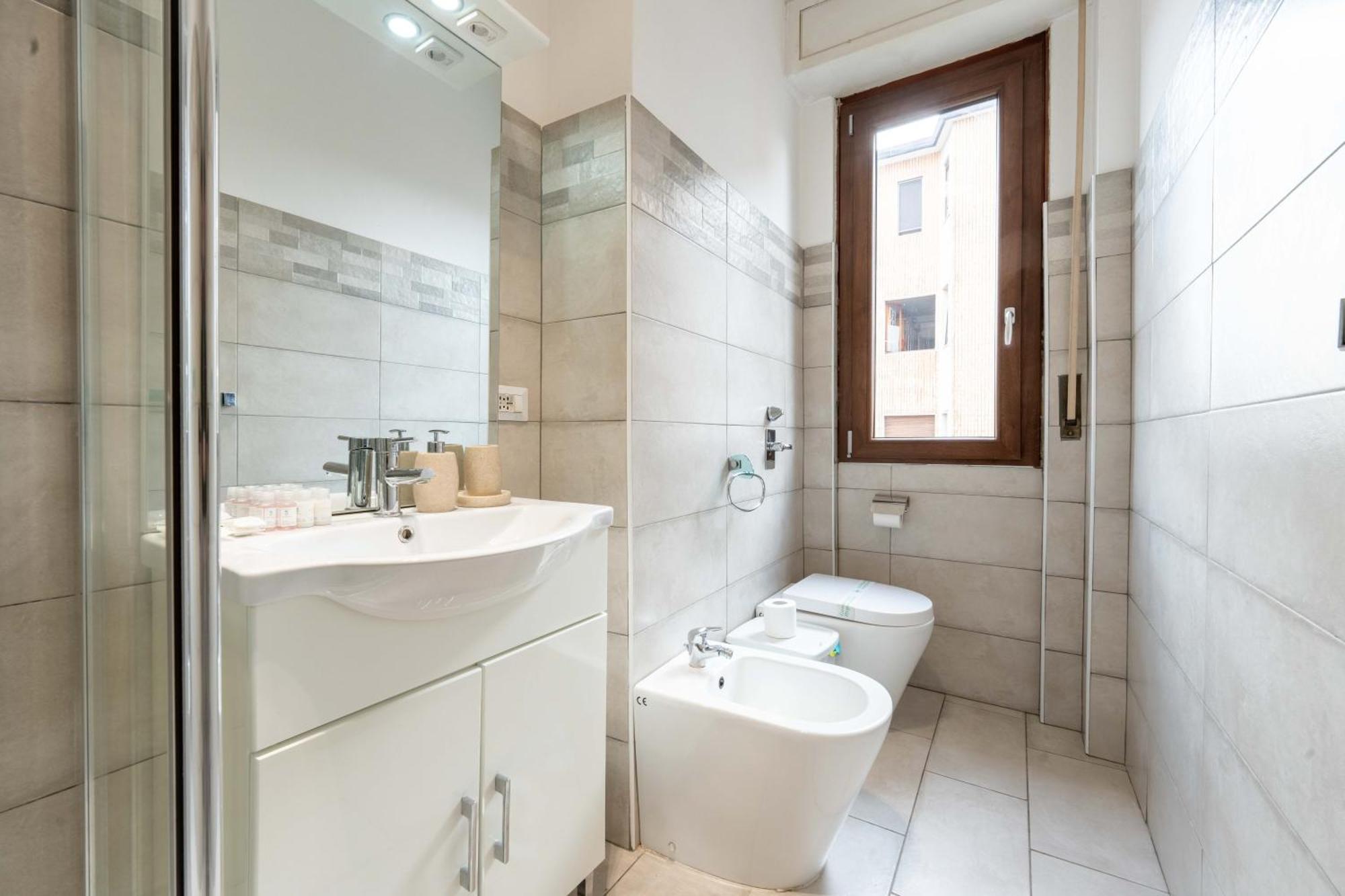 Suite 12 Milano Centro Parking Free المظهر الخارجي الصورة
