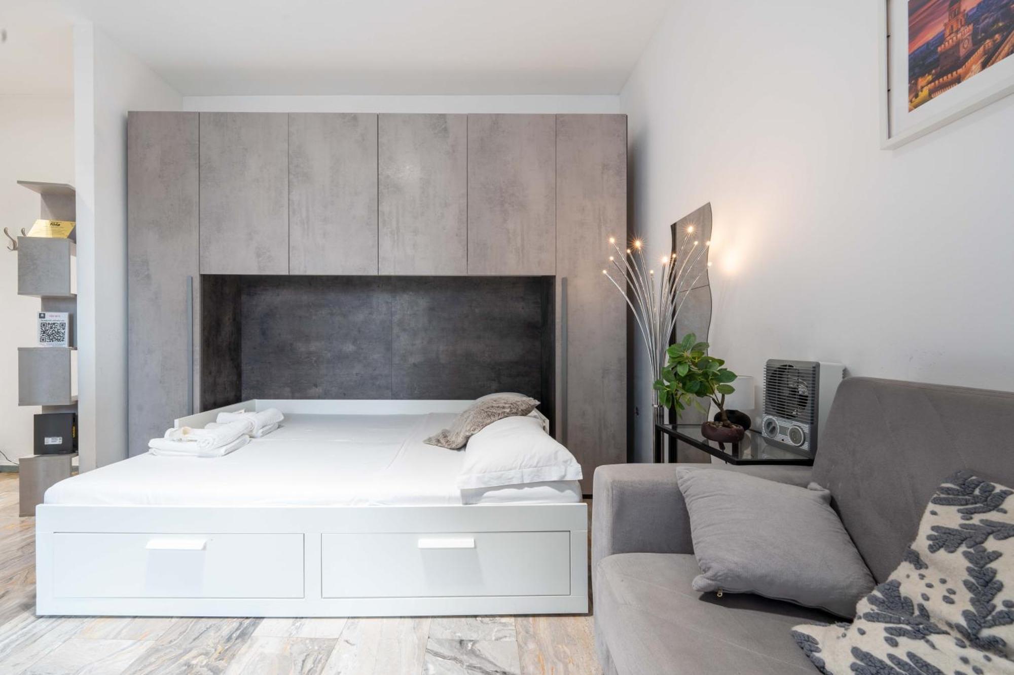 Suite 12 Milano Centro Parking Free المظهر الخارجي الصورة